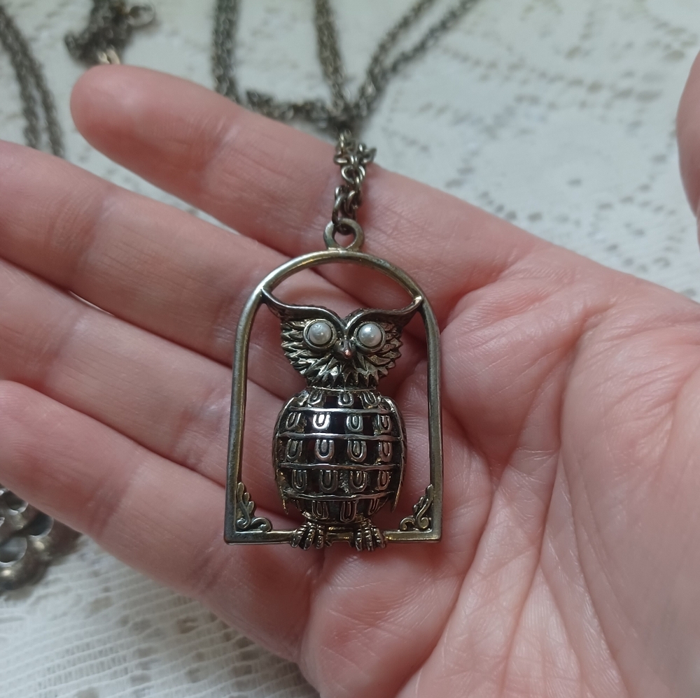 Vintage Necklaces - Picture 6 of 7